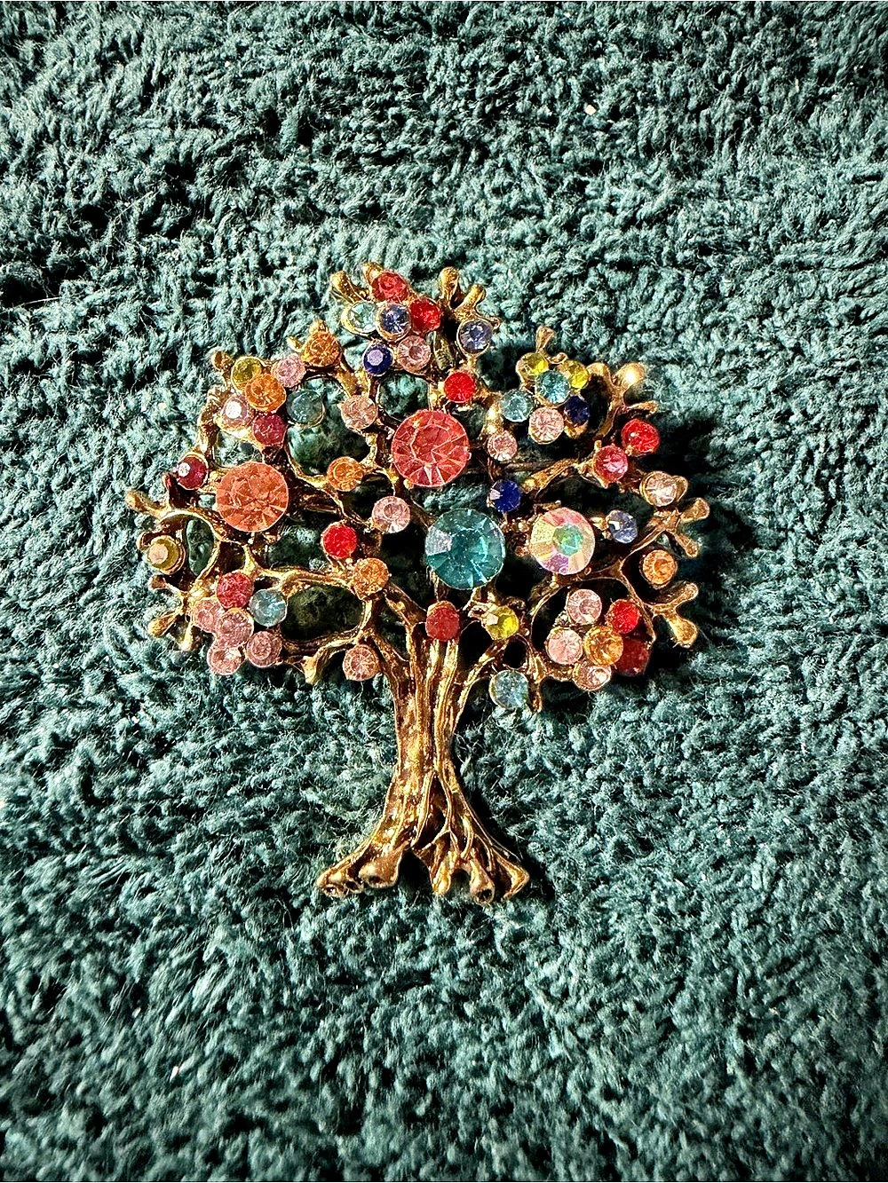 Jeweled Tree Brooch in Gold & Multicolor Like New